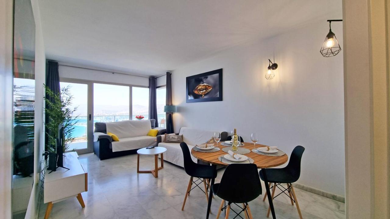 Planta 39 - Impresionantes Vistas Al Mar Lägenhet Benidorm Exteriör bild